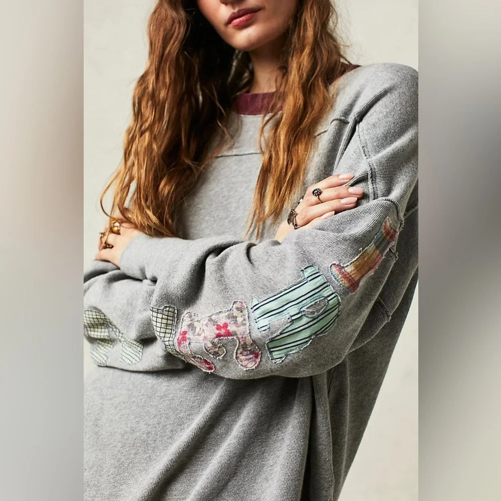 We The Free Gray and Maroon Sweatshirt Free People Tee Tunic Top Size Medium - Picture 5 of 15